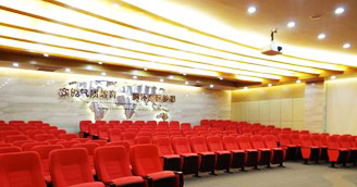 佛山某小学多功能厅安装乐锶建材铝天花